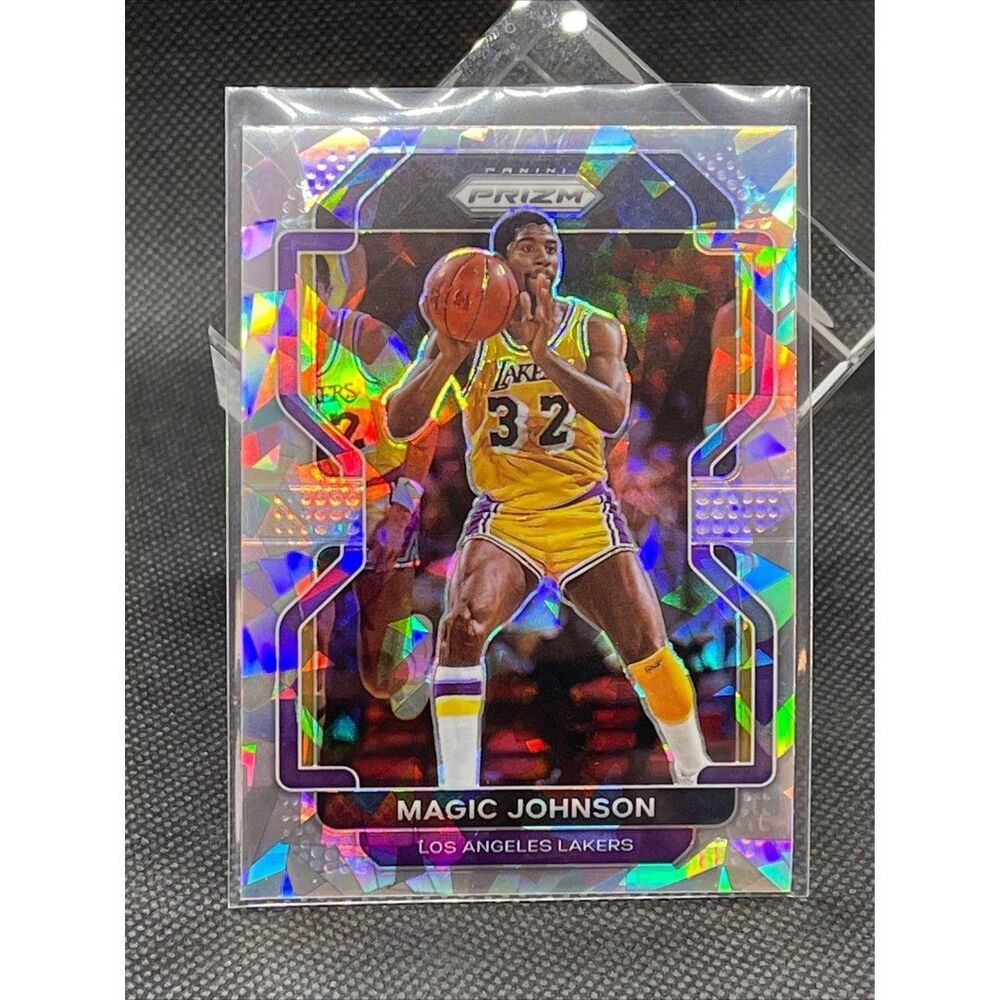 Magic Johnson 2021-22 Panini Prizm #248 Cracked Ice Prizm Los Angeles Lakers